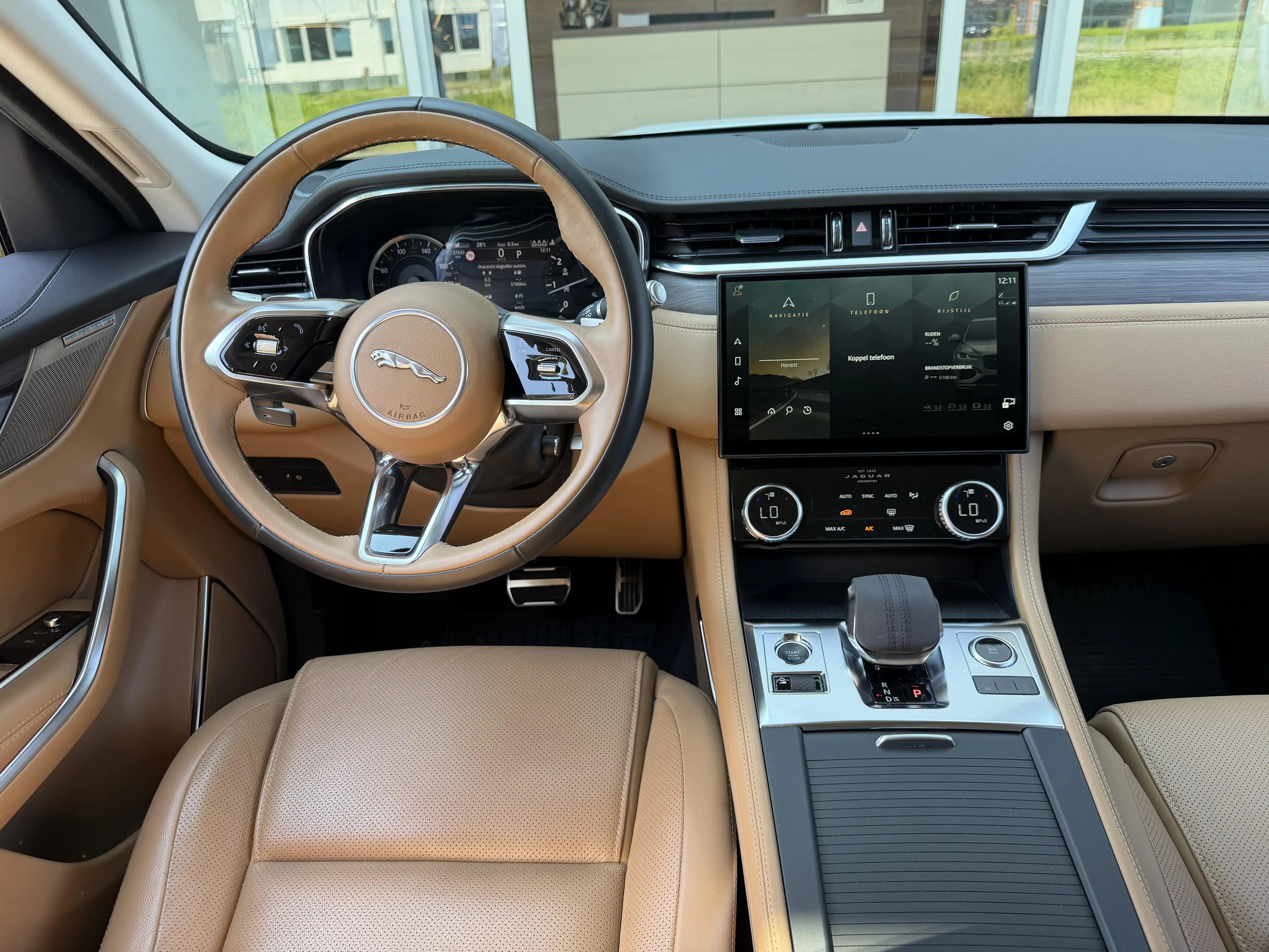 Jaguar F-Pace P250 SE AWD Auto. 22MY Carplay | Camera | LED | El — photo 13