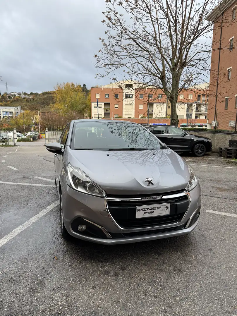 Peugeot 208 5p 1.2 puretech Active s&s 82cv neopatentati - 1