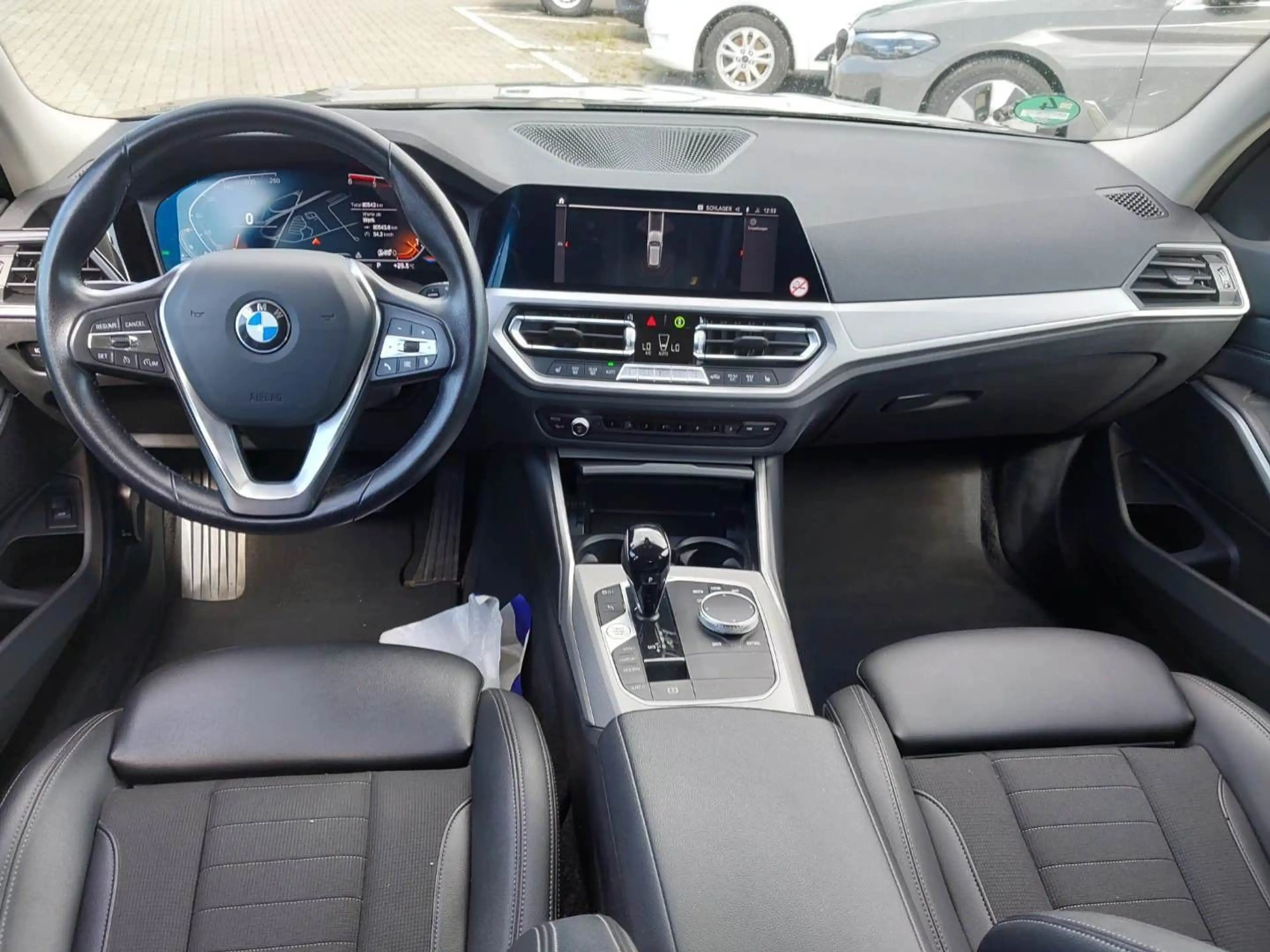 BMW 320 d Touring*LC-Prof,LED,Sportsitze,DAB,1te Hd. — photo 4