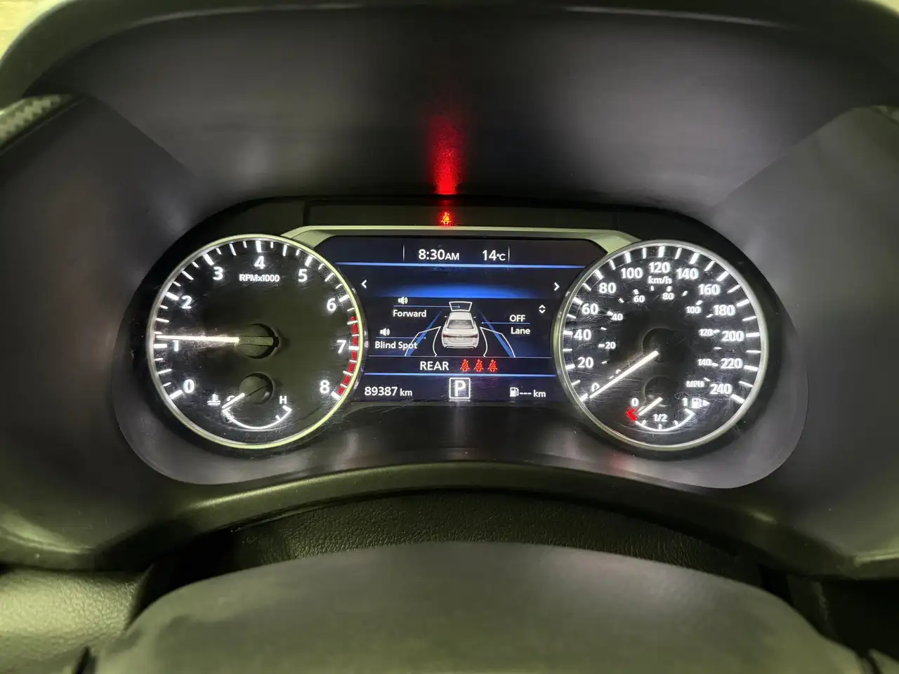 Nissan Sentra photo Nissan Sentra