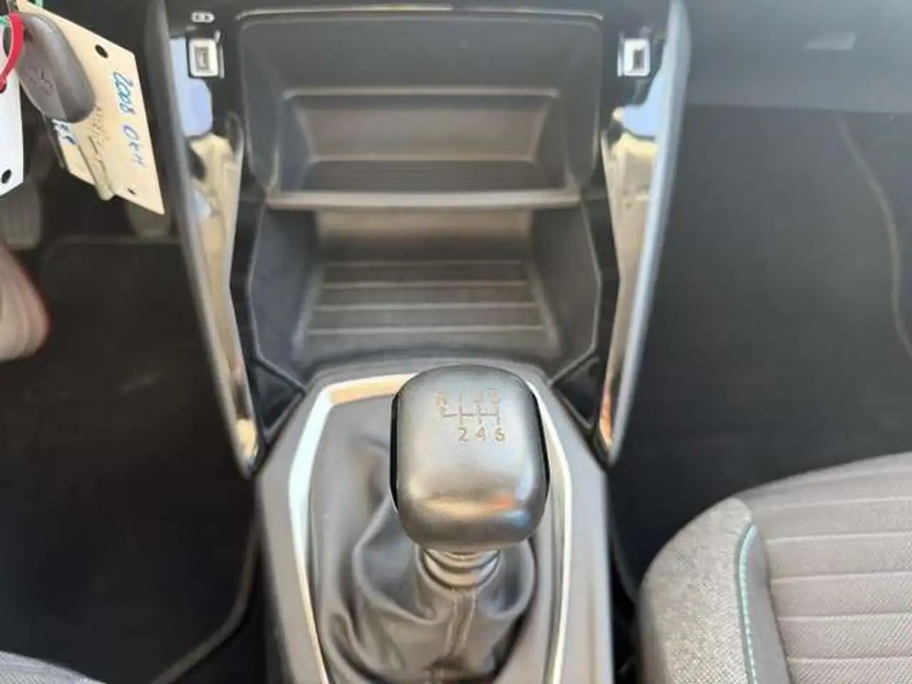Peugeot 2008 2008 — photo 16