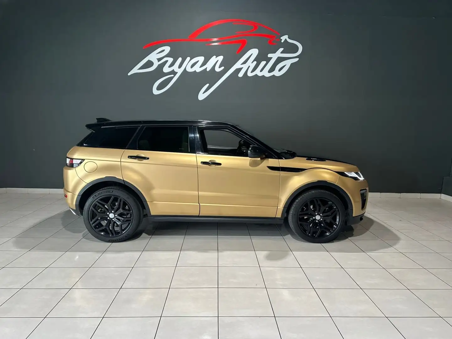 Land Rover Range Rover Evoque 5p 2.0 td4 HSE 180cv 5P AUTOBIOGRAPHY - 1
