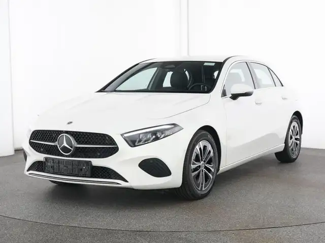 Mercedes-Benz A 180 Automatic Progressive Advanced