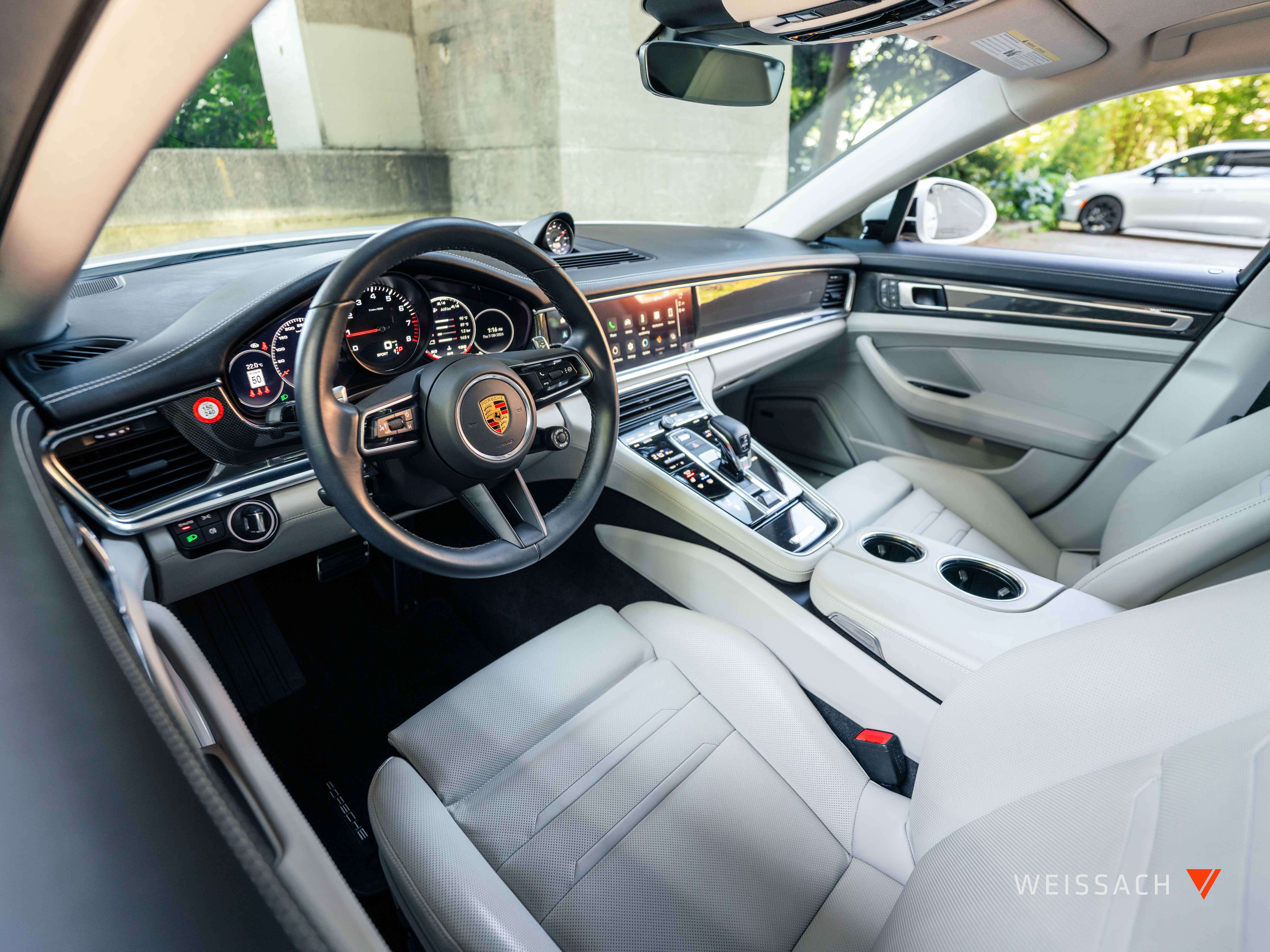 2022 Porsche Panamera