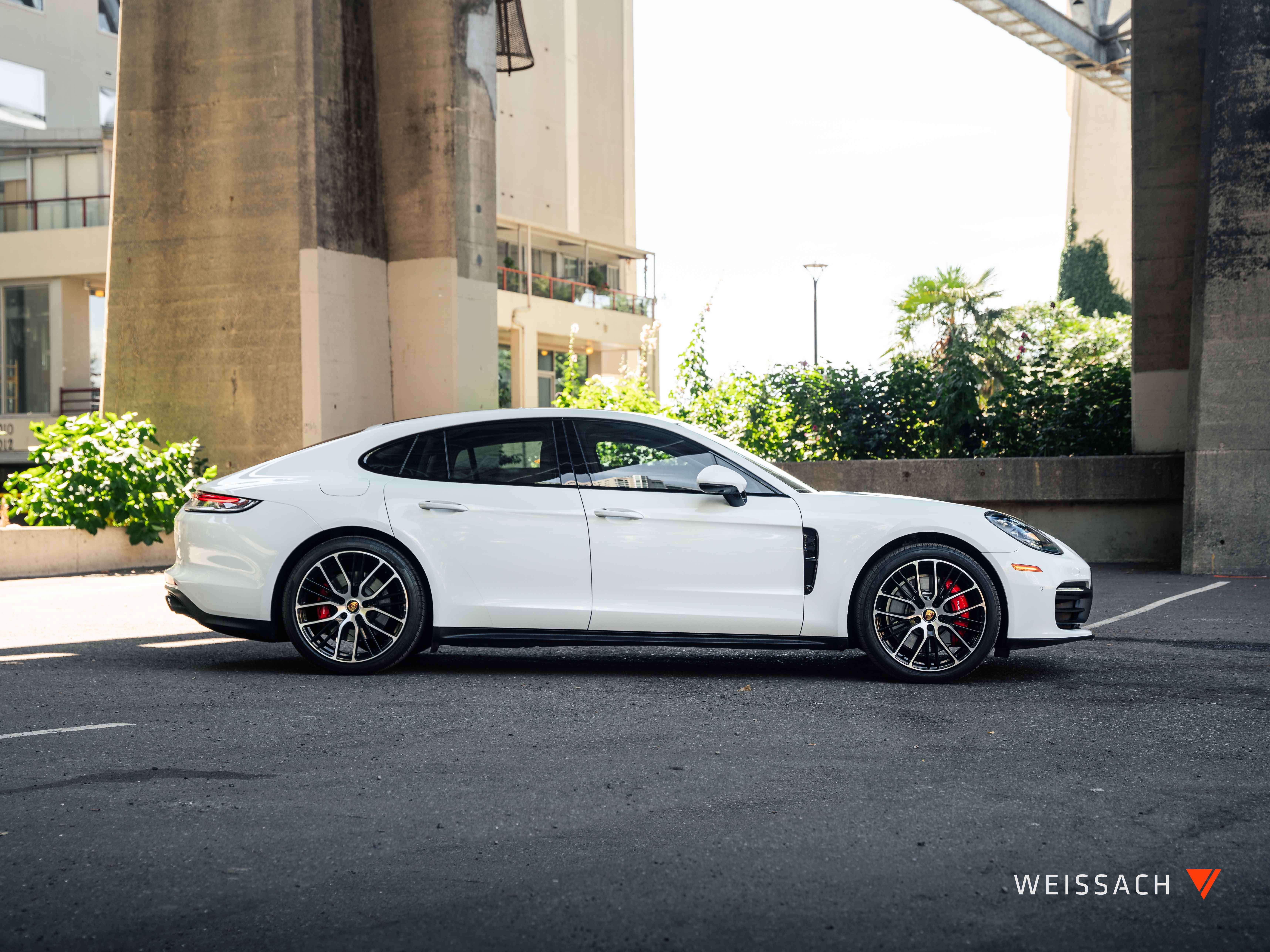 2022 Porsche Panamera