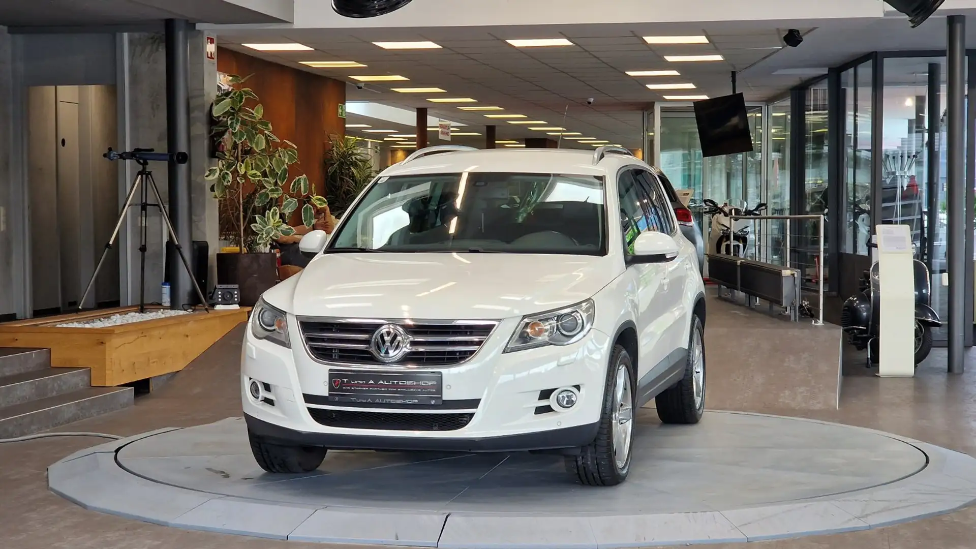 Volkswagen Tiguan Tiguan 2.0 TDI 4 Motion Sport *Leder*Tempomat*18Z Blanc - 2