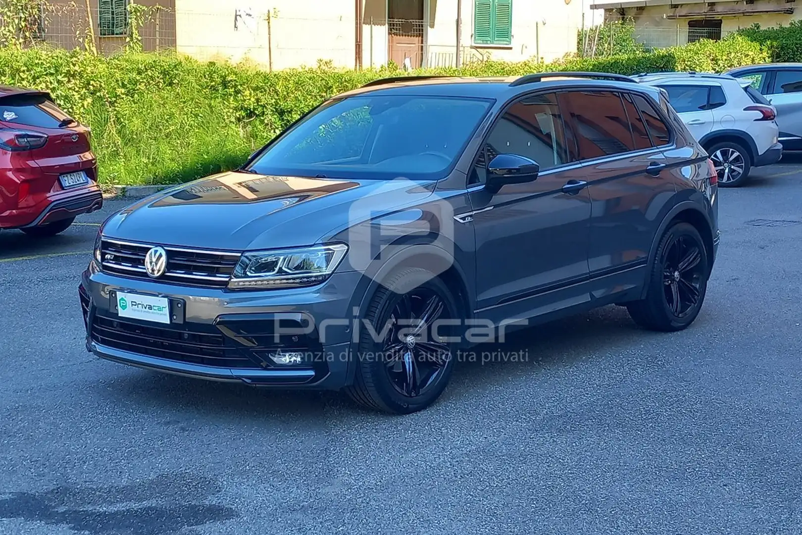 Volkswagen Tiguan Tiguan 2.0 TDI SCR DSG Sport BlueMotion Technology Silber - 1