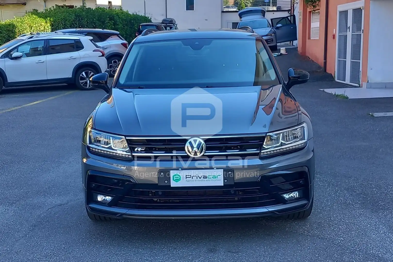 Volkswagen Tiguan Tiguan 2.0 TDI SCR DSG Sport BlueMotion Technology Silber - 2