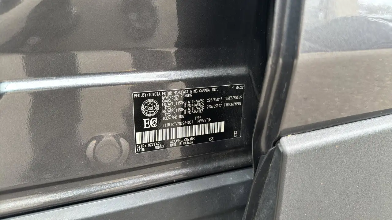 Toyota RAV 4 снимка Toyota RAV 4