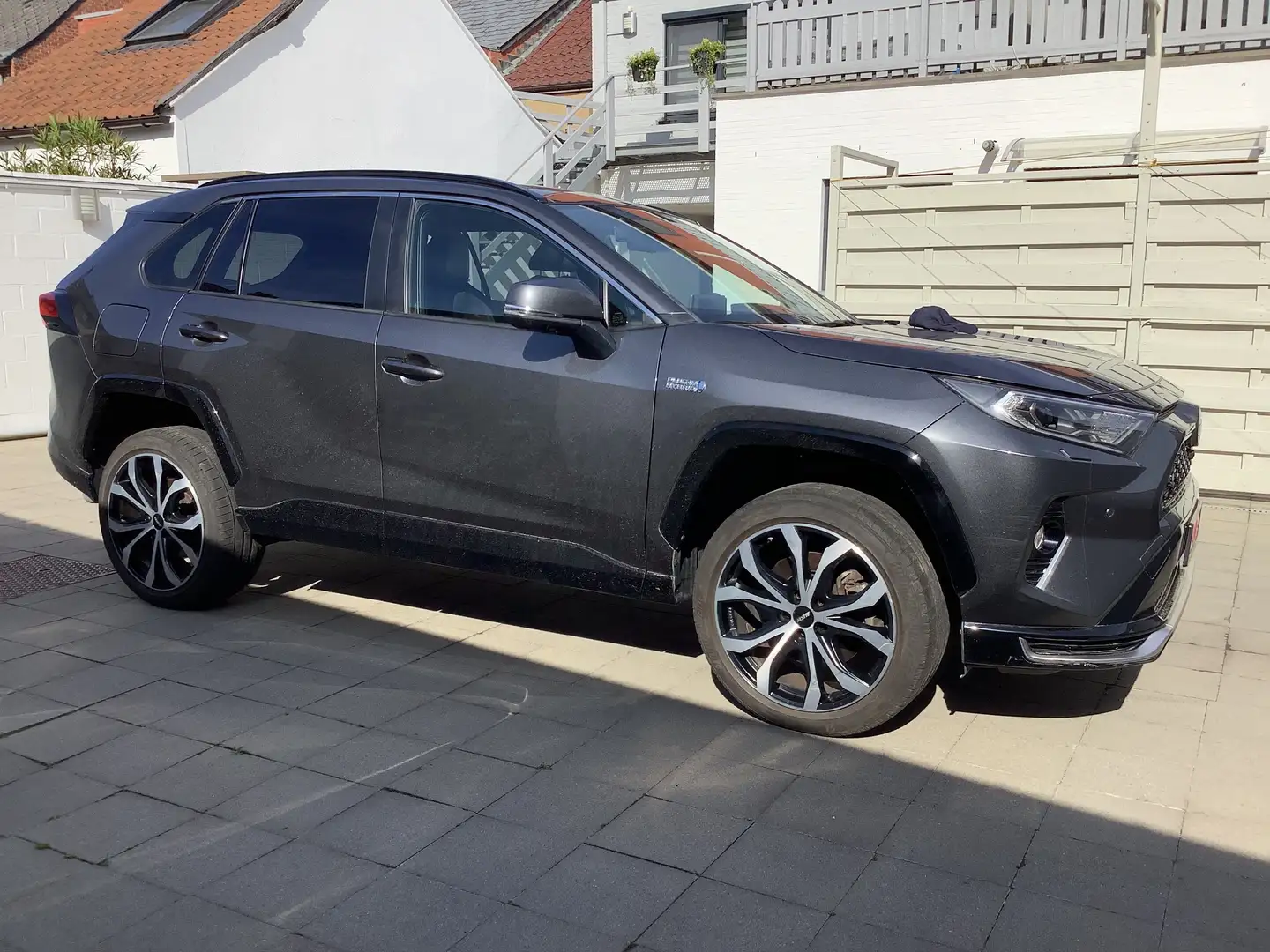 Toyota RAV 4 RAV 4 Plug-in-Hybrid Full Option Leder 360 headup Grijs - 2