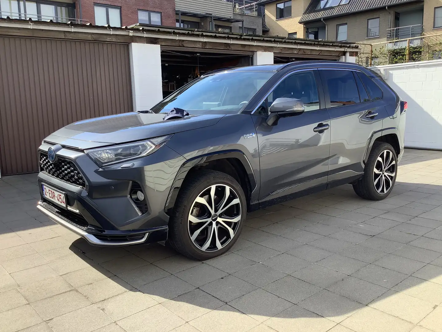 Toyota RAV 4 RAV 4 Plug-in-Hybrid Full Option Leder 360 headup Grijs - 1