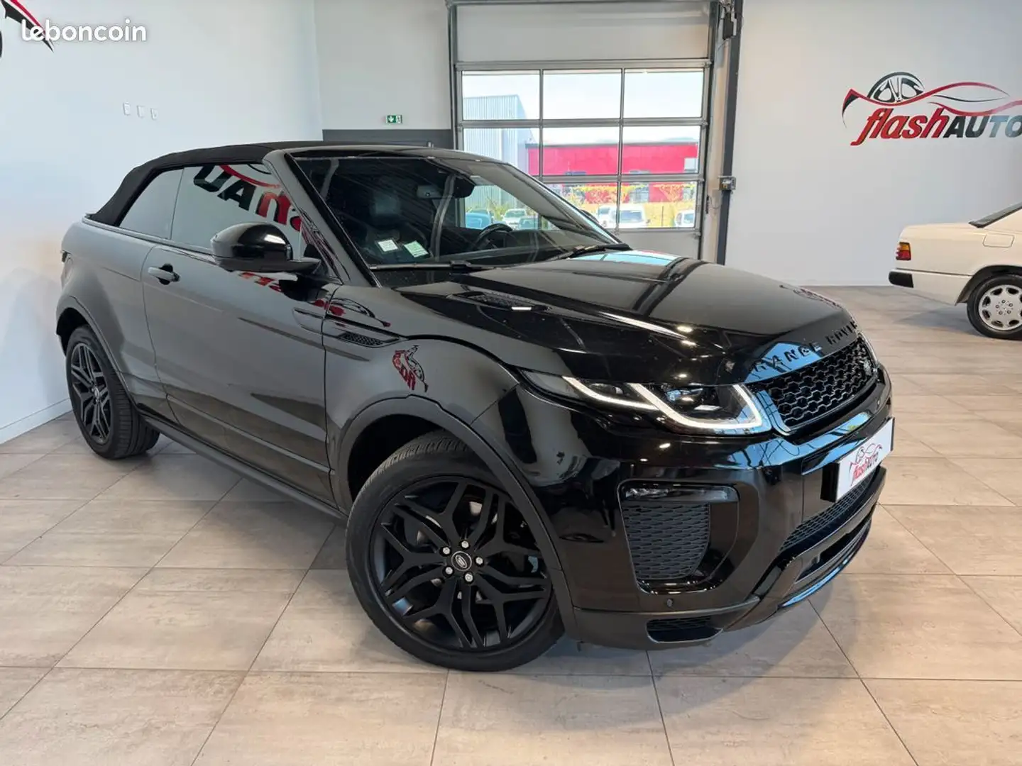 Land Rover Range Rover Evoque CABRIOLET 2.0 TD4 4WD BVA9 180cv HSE DYNAMIC-2017 Noir - 2