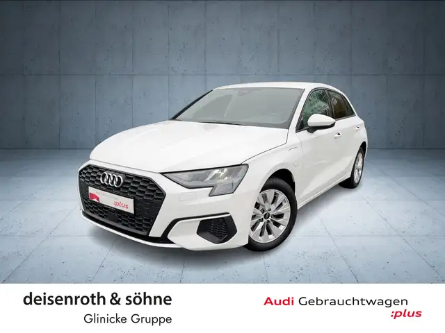 Audi A3 40 TFSI e MMI/ASI/SHZ/EPH/17"/Tempo