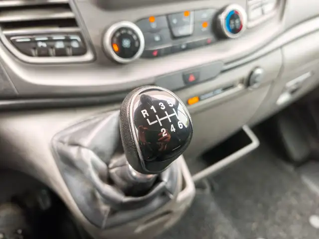 Ford Transit view 29