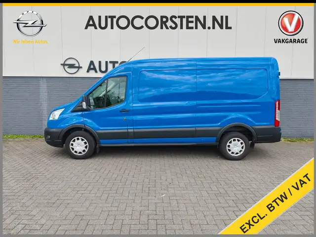 Ford Transit view 4