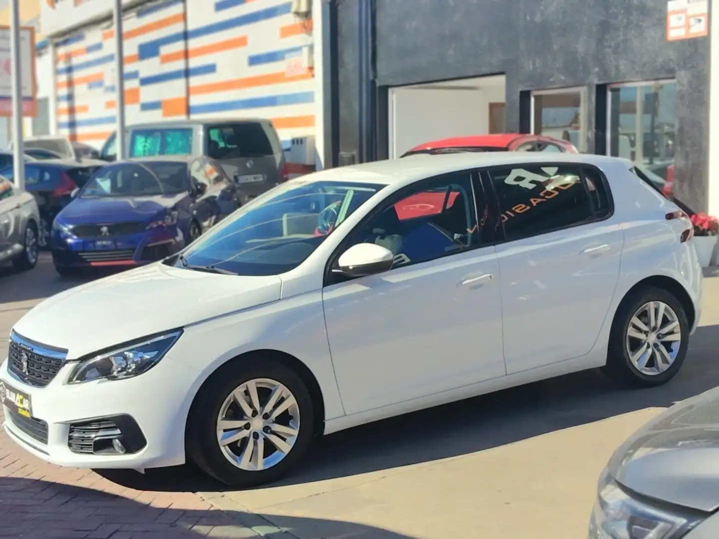 Peugeot 308 1.5BlueHDi S&S Active 100 Blanco - 2