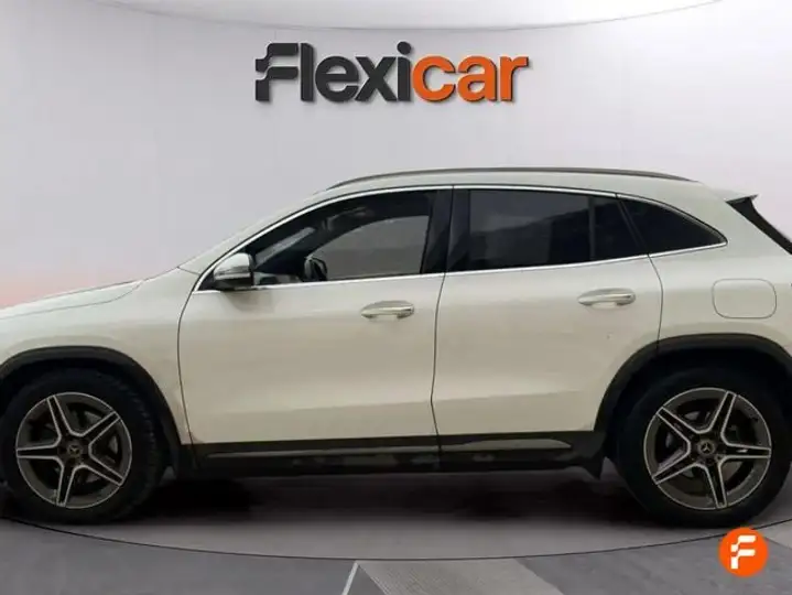 Mercedes-Benz GLA 2022, foto 3