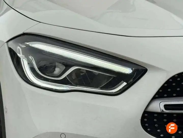 Mercedes-Benz GLA 2022, foto 11