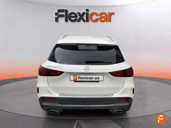 Mercedes-Benz GLA 2022, foto 31