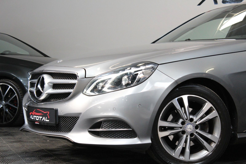 Mercedes-Benz E 200 *Limousine*Automatik*LED*Leder*Ambiente* — photo 3