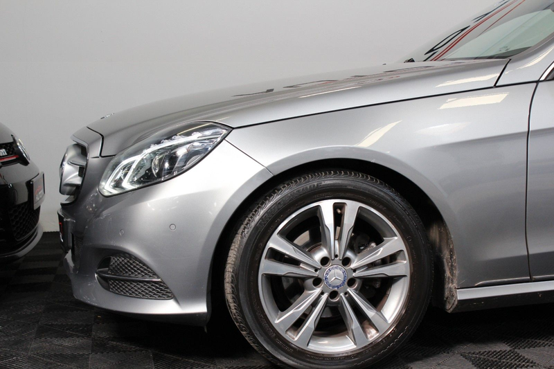 Mercedes-Benz E 200 *Limousine*Automatik*LED*Leder*Ambiente* — photo 33