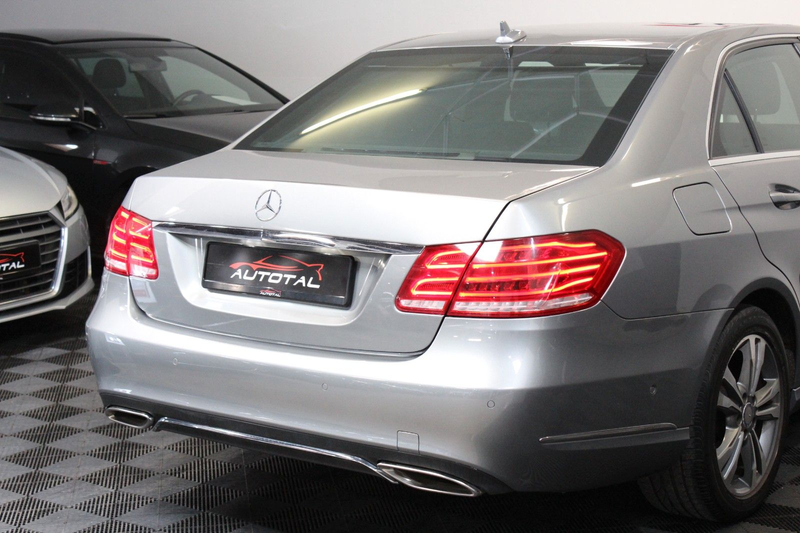 Mercedes-Benz E 200 *Limousine*Automatik*LED*Leder*Ambiente* — photo 12