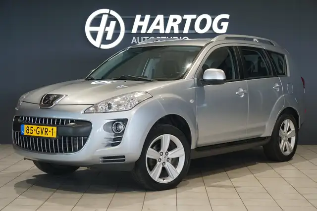 Peugeot 4007 2.4 ST 7p. + 4WD / TREKHAAK / NAVIGATIE / CRUISE C