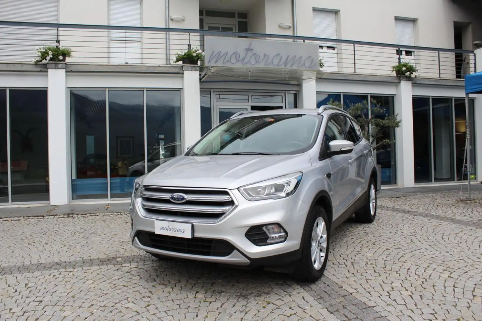 Ford Kuga 2.0 TDCI 150 CV S&S 4WD Powershift Vignale Gancio Argent - 1