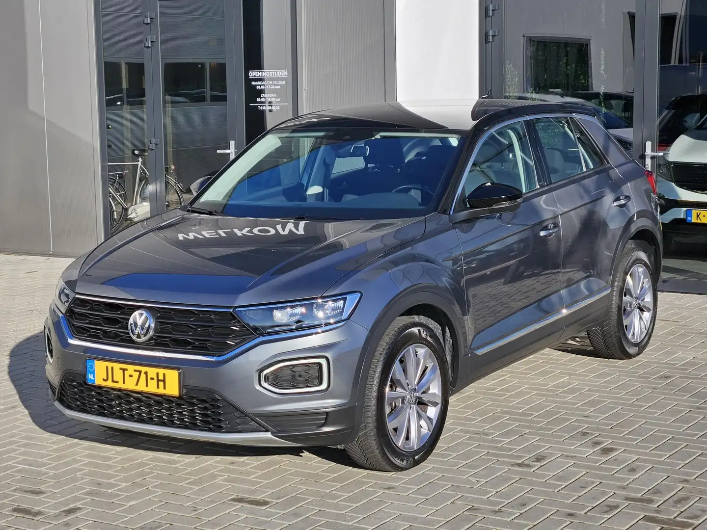 Volkswagen T-Roc 1.5 TSI Style Business Plus Two-tone Automaat Gris - 2