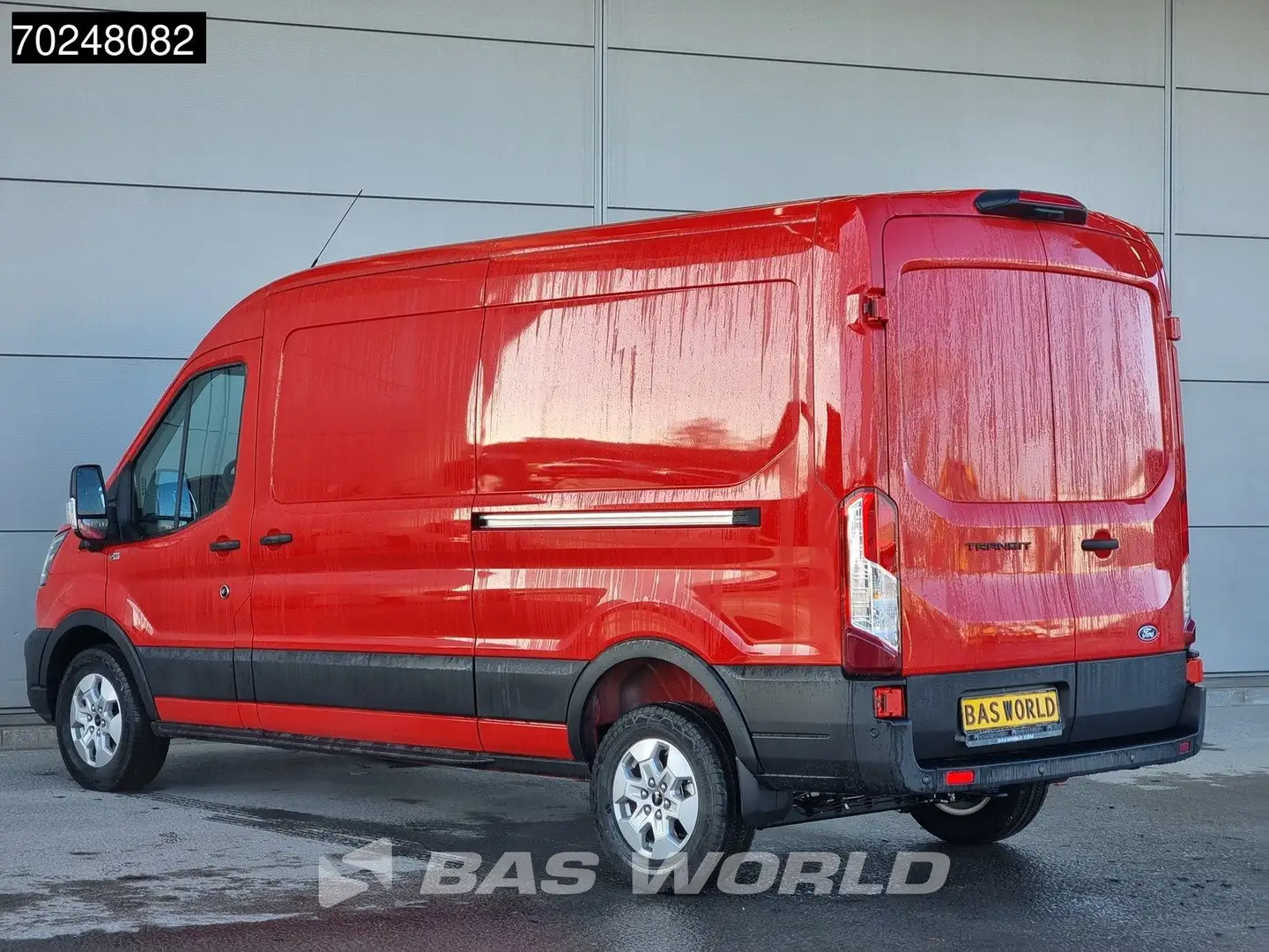 Ford Transit 165pk Automaat Limited Dubbele schuifdeur L3H2 ACC Rood - 2