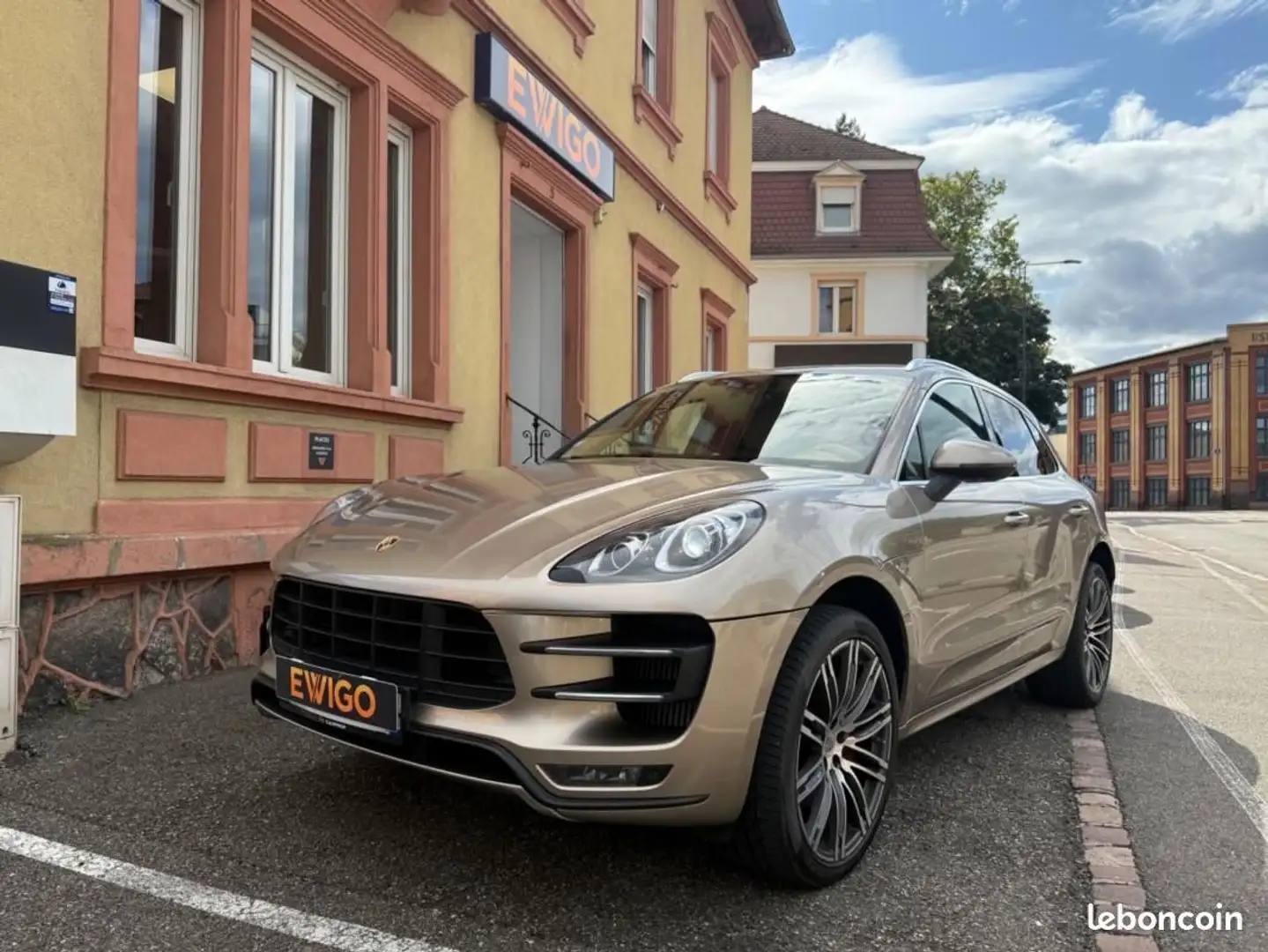 Porsche Macan TURBO-3.6 V6-BVA-PACK SPORT CHRONO-GARANTIE 6 MOIS Beige - 2