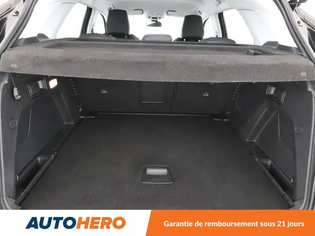 Peugeot 3008 view 17