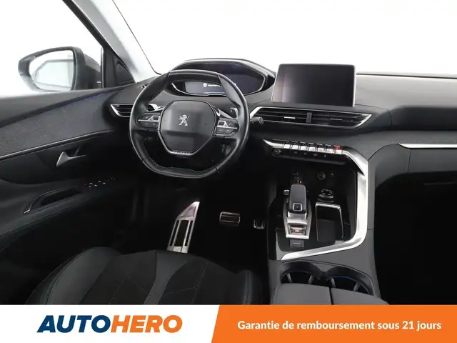 Peugeot 3008 view 13