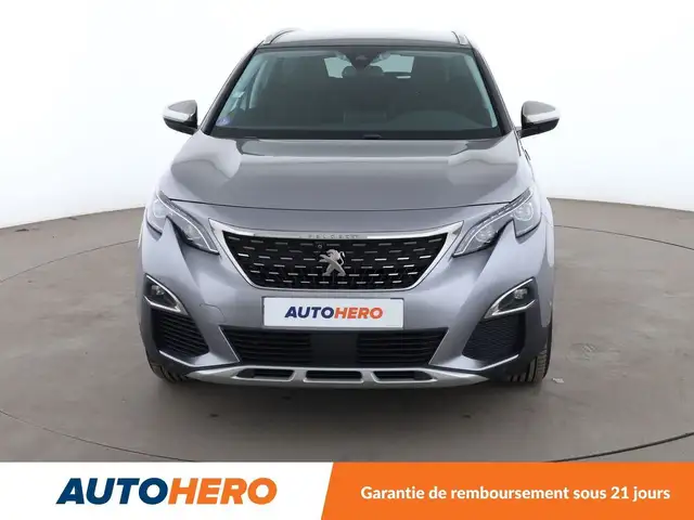 Peugeot 3008 view 9
