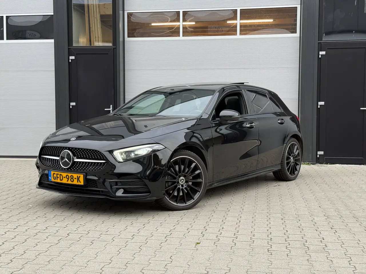 Mercedes-Benz A 250