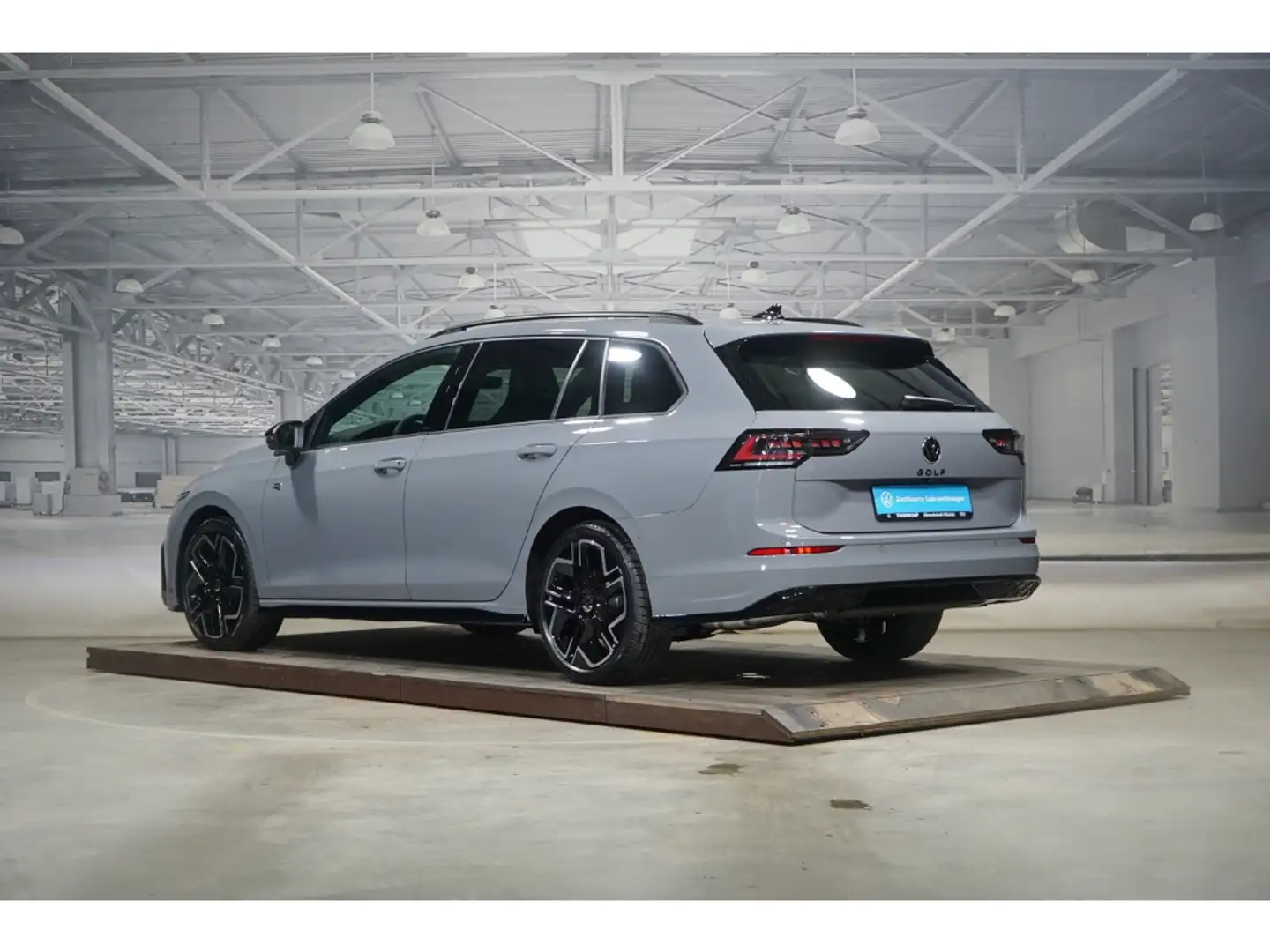 Volkswagen Golf Variant R-Line 2.0 TDI AHK PANO Technikpaket Grau - 2