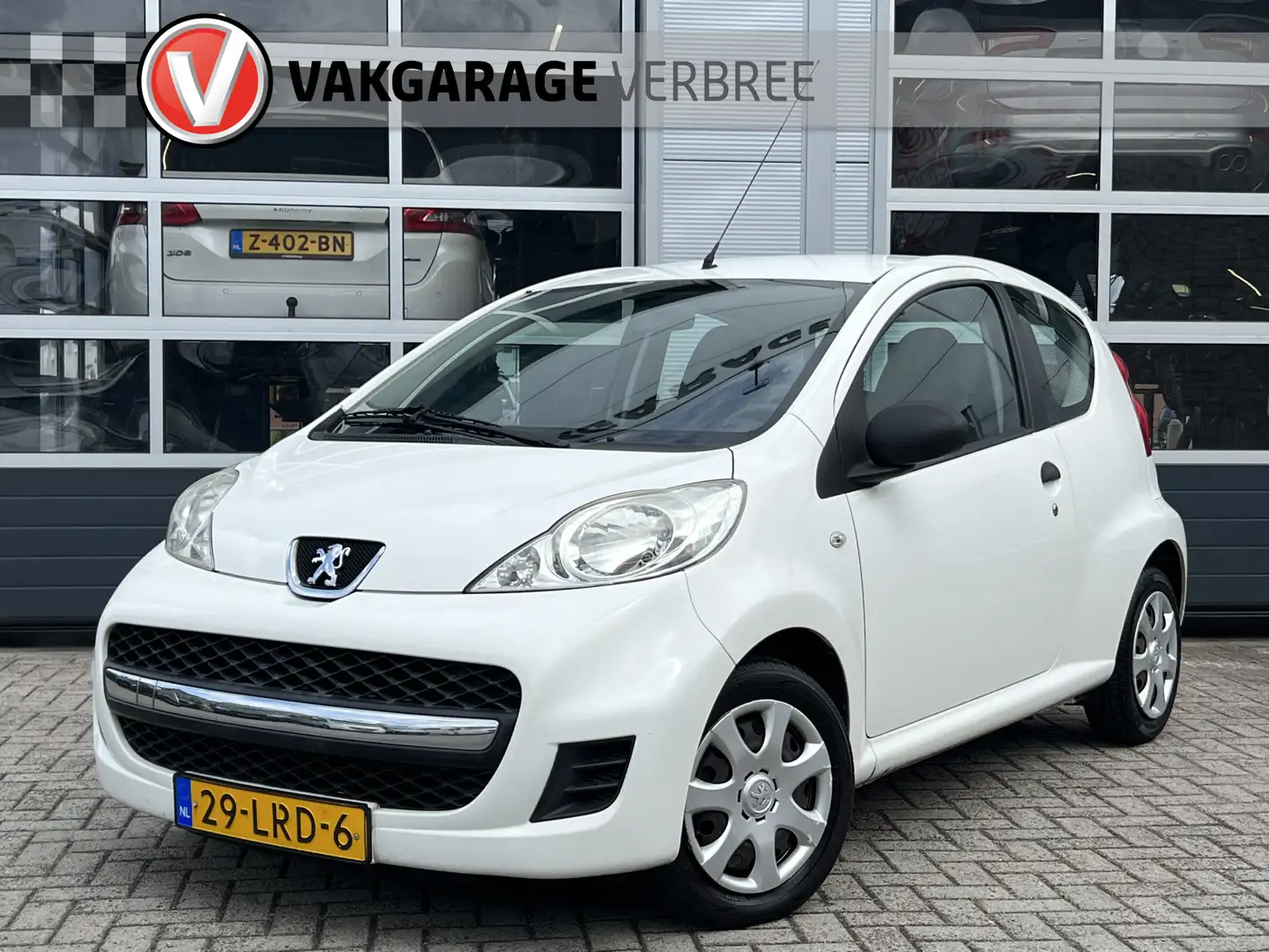 Peugeot 107 1.0-12V XR | MEENEEMPRIJS inclusief APK tot 12-07- Wit - 1