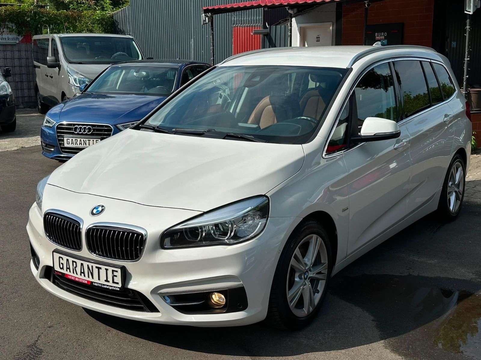 BMW 220