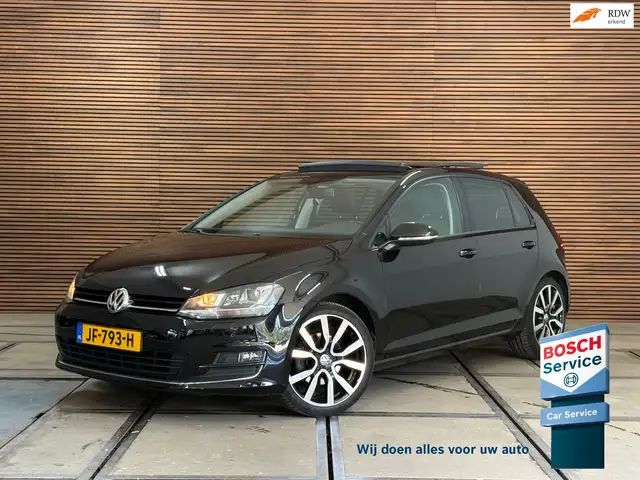 Volkswagen Golf 1.4 TSI ACT Highline | Pano | 18inch | Bi Xenon |