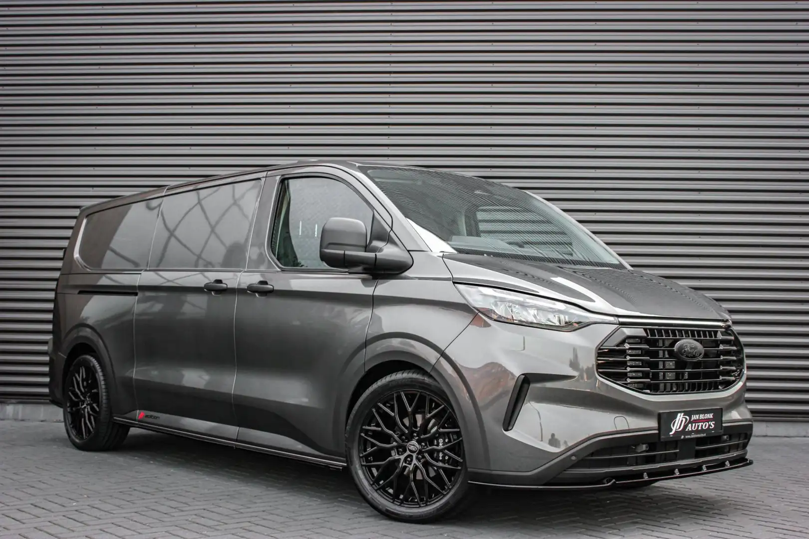 Ford Transit Custom 300 2.0 TDCI L2H1 AUTOMAAT 136PK JB- EDITION / FUL Grijs - 2