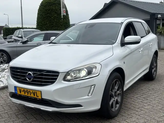 Volvo XC60 D5 Automaat Ocean Race Grijs Kenteken Bedrijfsauto