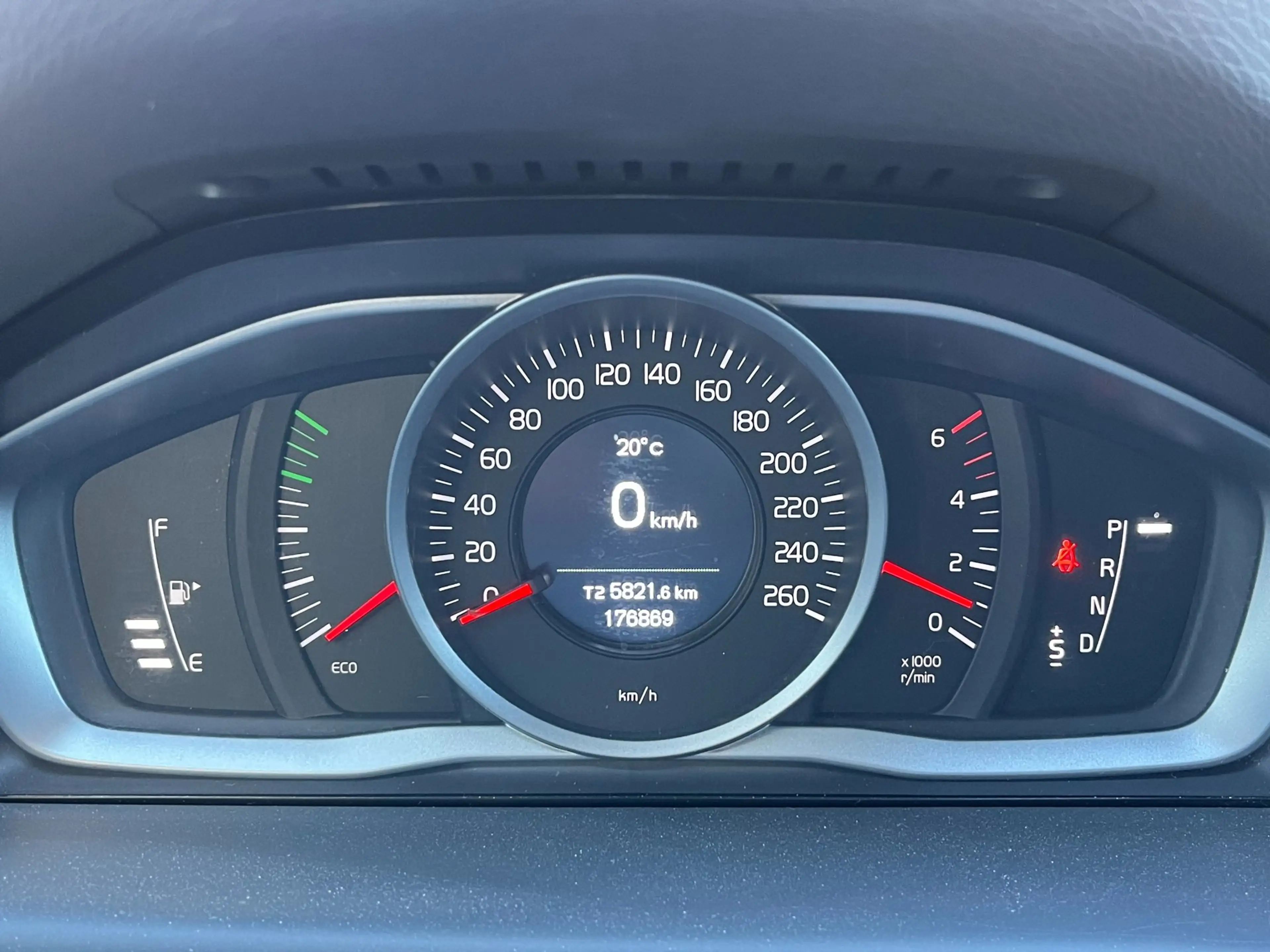 Volvo V70 2.0 D3 Dynamic Edition|Trekhaak — photo 18