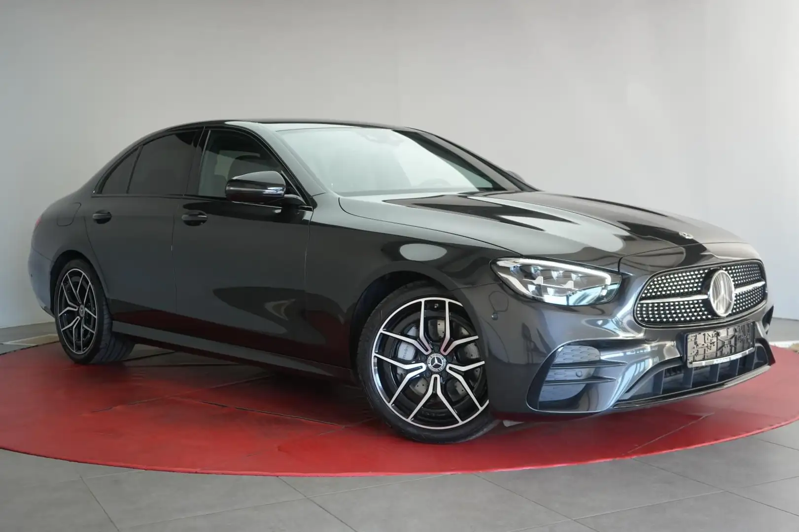 Mercedes-Benz E 220 d 9G-Tronic AMG Distronic/Kamera/Burmester Grigio - 1