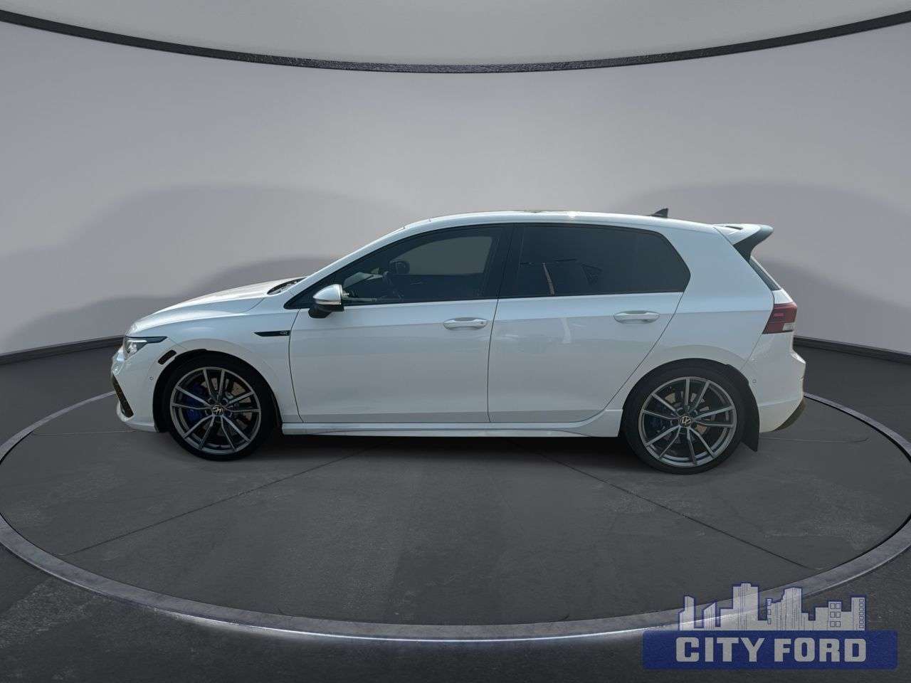 2024 Volkswagen Golf Manual — снимка 1