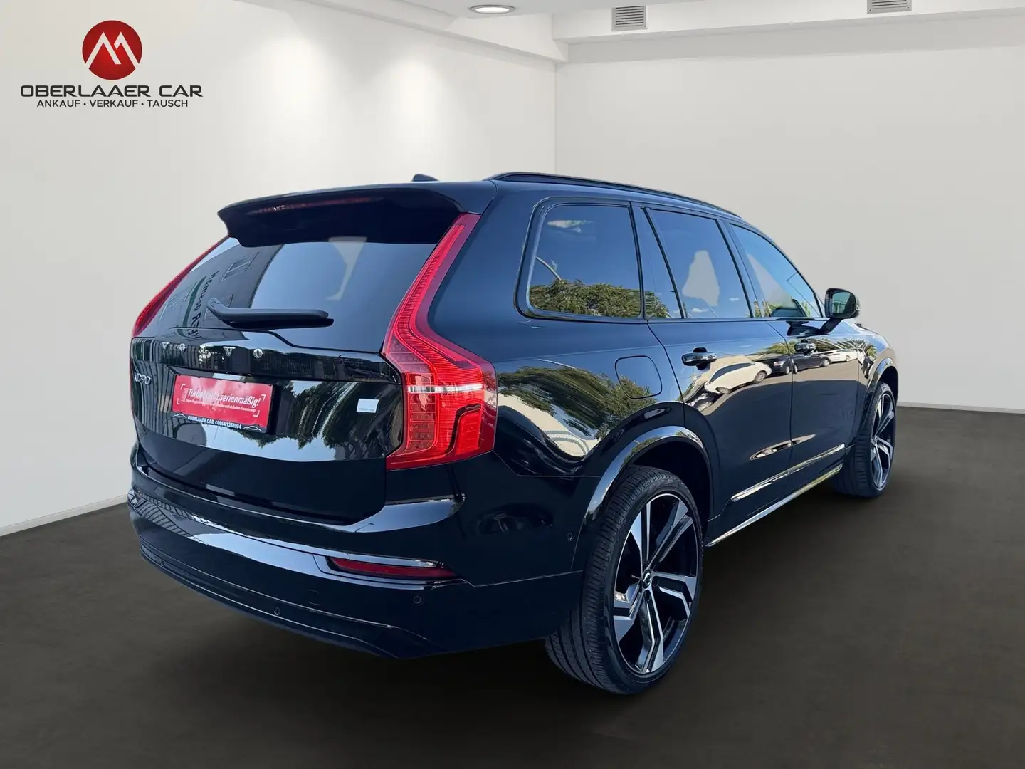 Volvo XC90 Plus Dark Recharge Plug-In Hybrid AWD | 7.Sitzer | Schwarz - 2