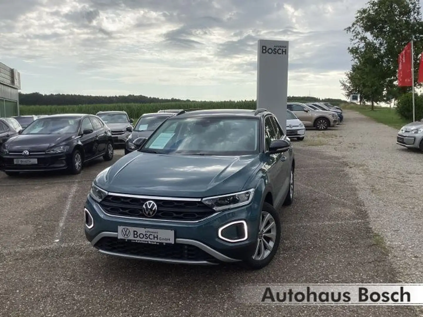Volkswagen T-Roc 1.5 TSI Life DSG Navi ACC RFK SHZ Beats LED Marrón - 2