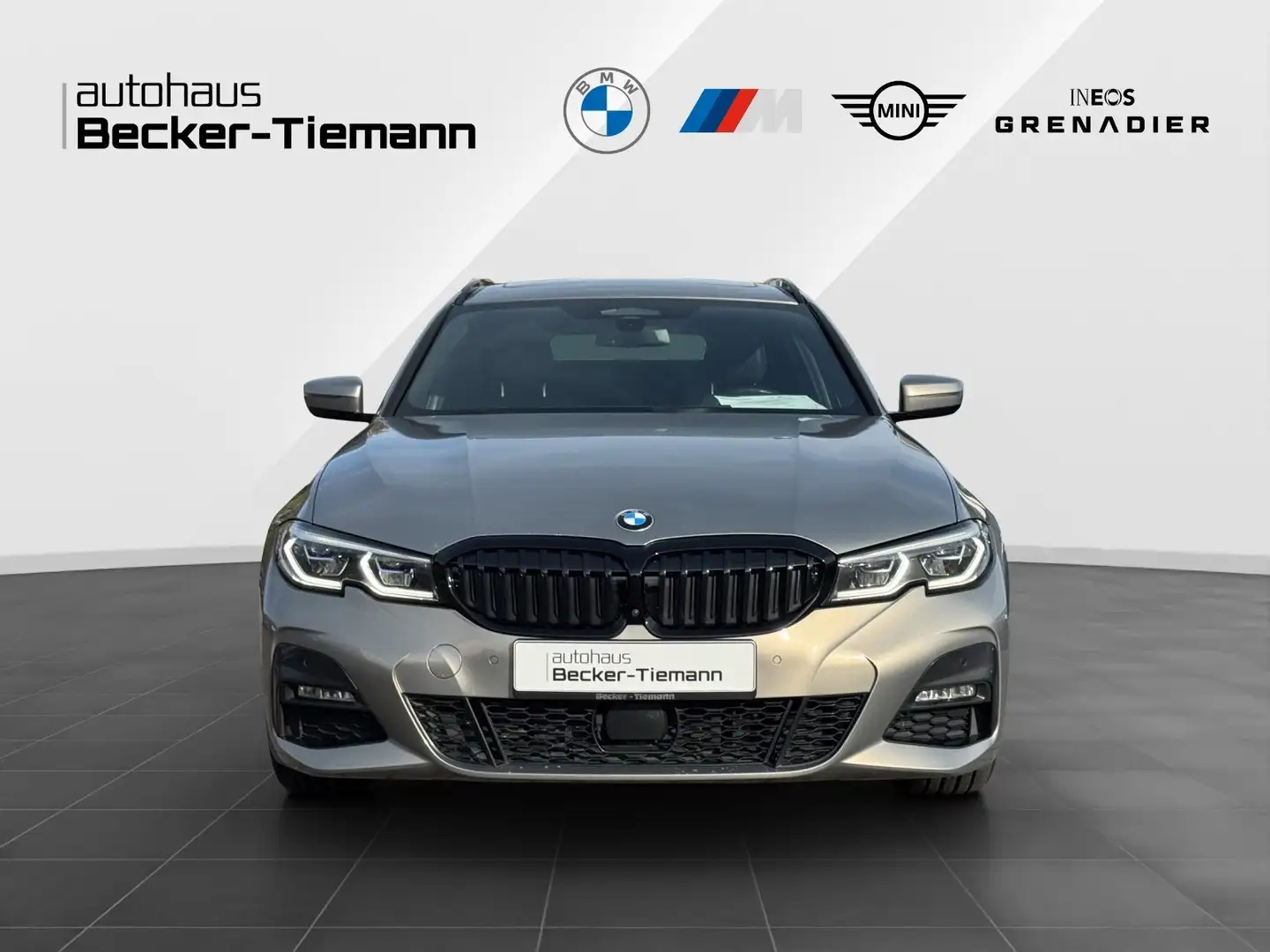 BMW 320 d Touring M Sport | Laser | HuD | Pano.Dach | Driv Grijs - 2