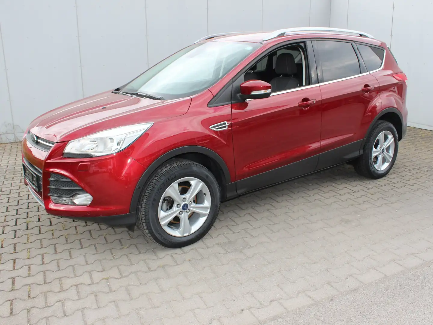 Ford Kuga Sync Edition 4x2 Start/Stopp Rot - 2
