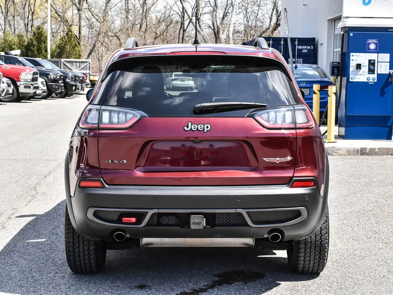 Jeep Cherokee снимка Jeep Cherokee