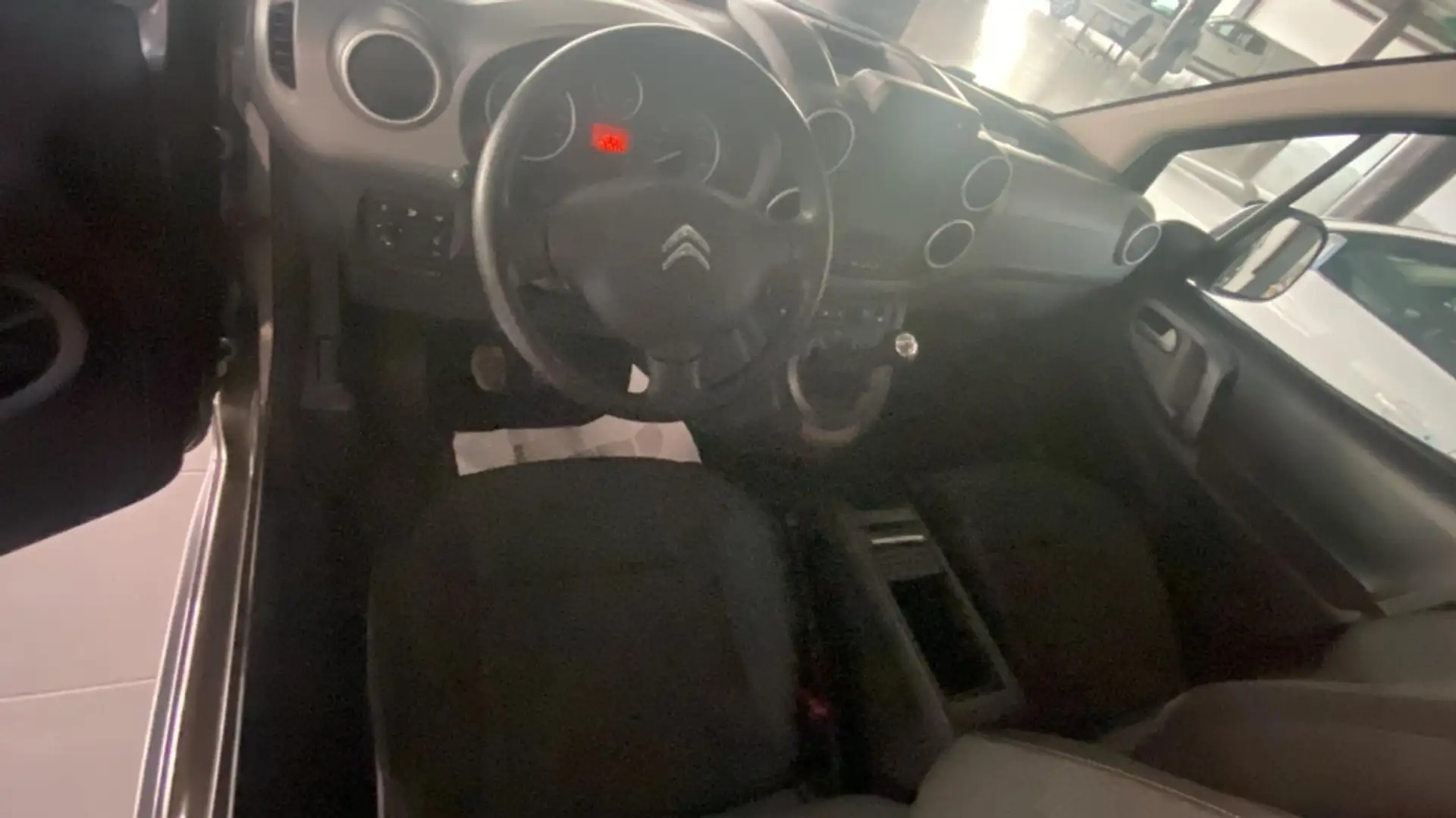 Citroen CITROEN Berlingo M1 Berlina  Manual de 5 Puertas Коричневый - 2